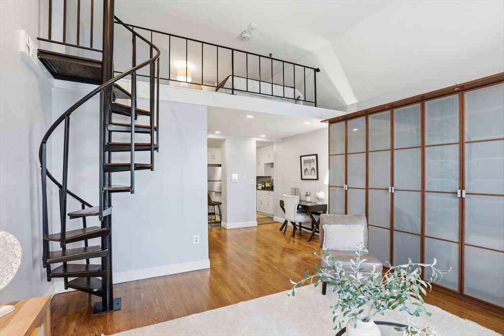 Condominium at 3 Appleton St # 504, Boston MA 02116, photo 13 of 20