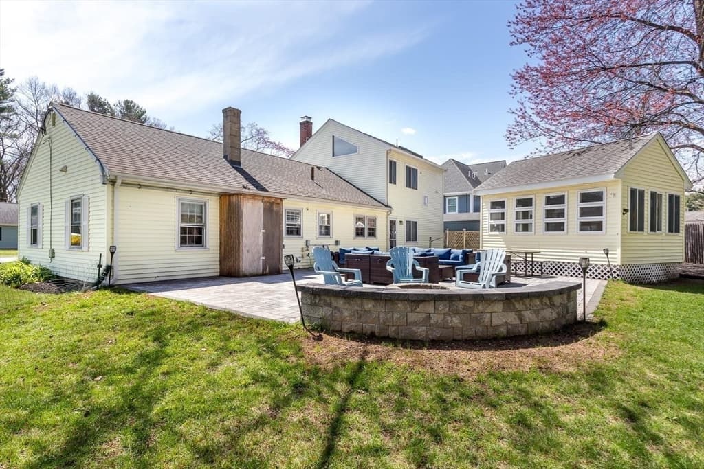 Single Family Residence at 39 Birchcroft Rd, Canton MA 02021, Canton, photo 17 of 21