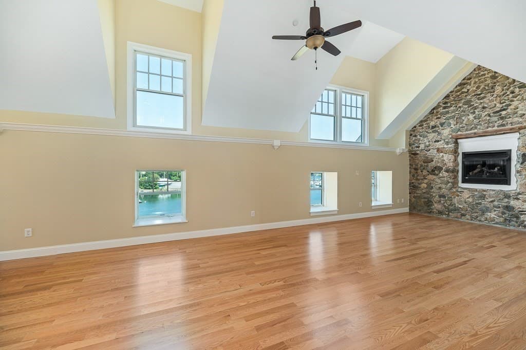 Condominium at 152 Water St # 13, Danvers MA 01923, photo 10 of 39