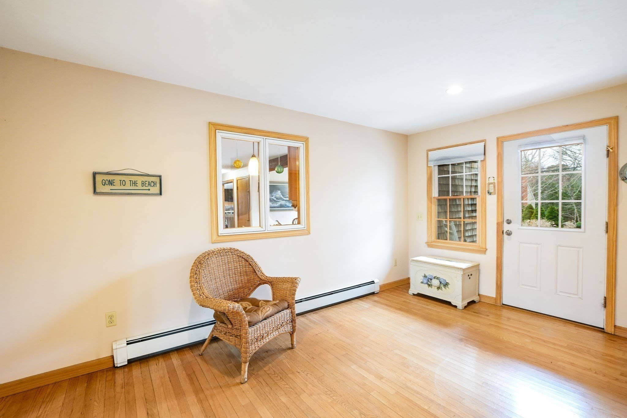 Single Family Residence at 18 Fox Ln, Falmouth MA 02540, Falmouth, photo 6 of 29