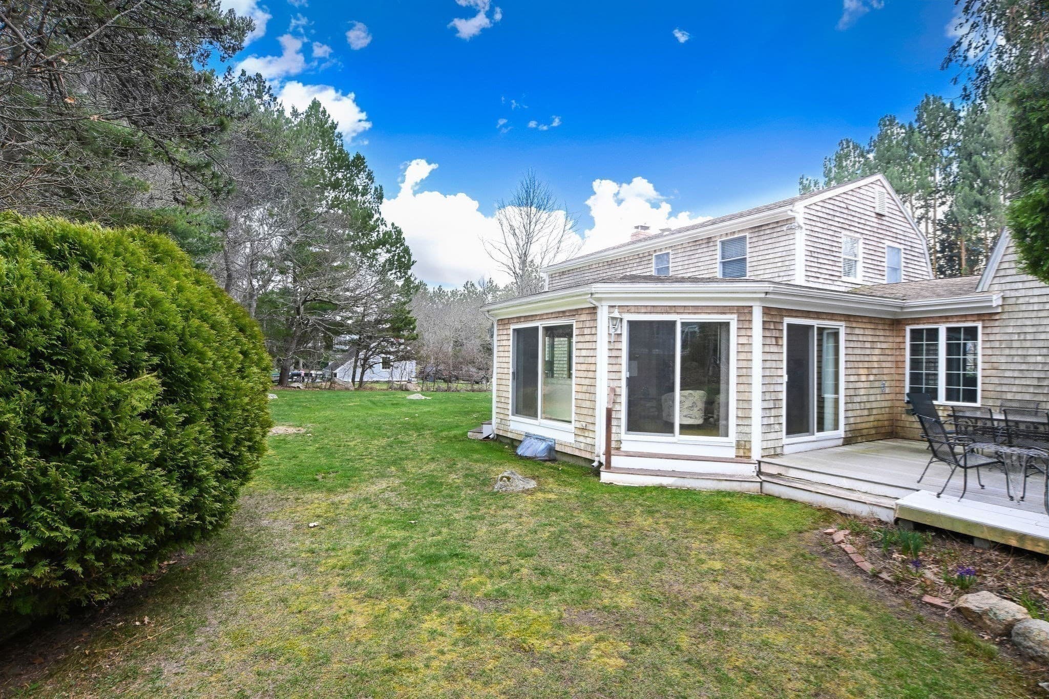 Single Family Residence at 18 Fox Ln, Falmouth MA 02540, Falmouth, photo 9 of 29