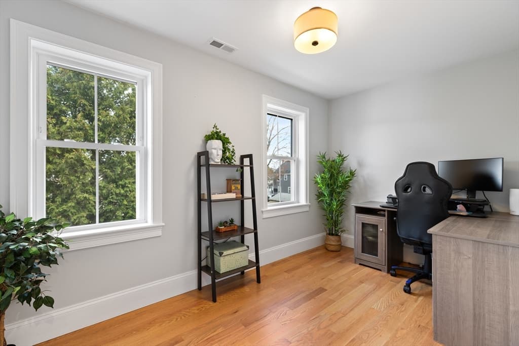 Single Family Residence at 148 Main St, Waltham MA 02453, Waltham, photo 26 of 39
