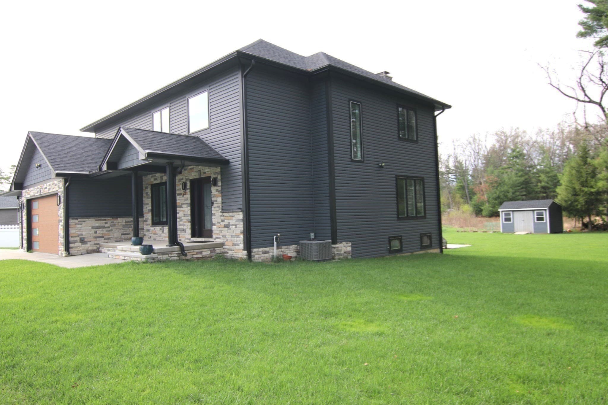 Single Family Residence at 27 Breighly Way, Westfield MA 01085, photo 6 of 26