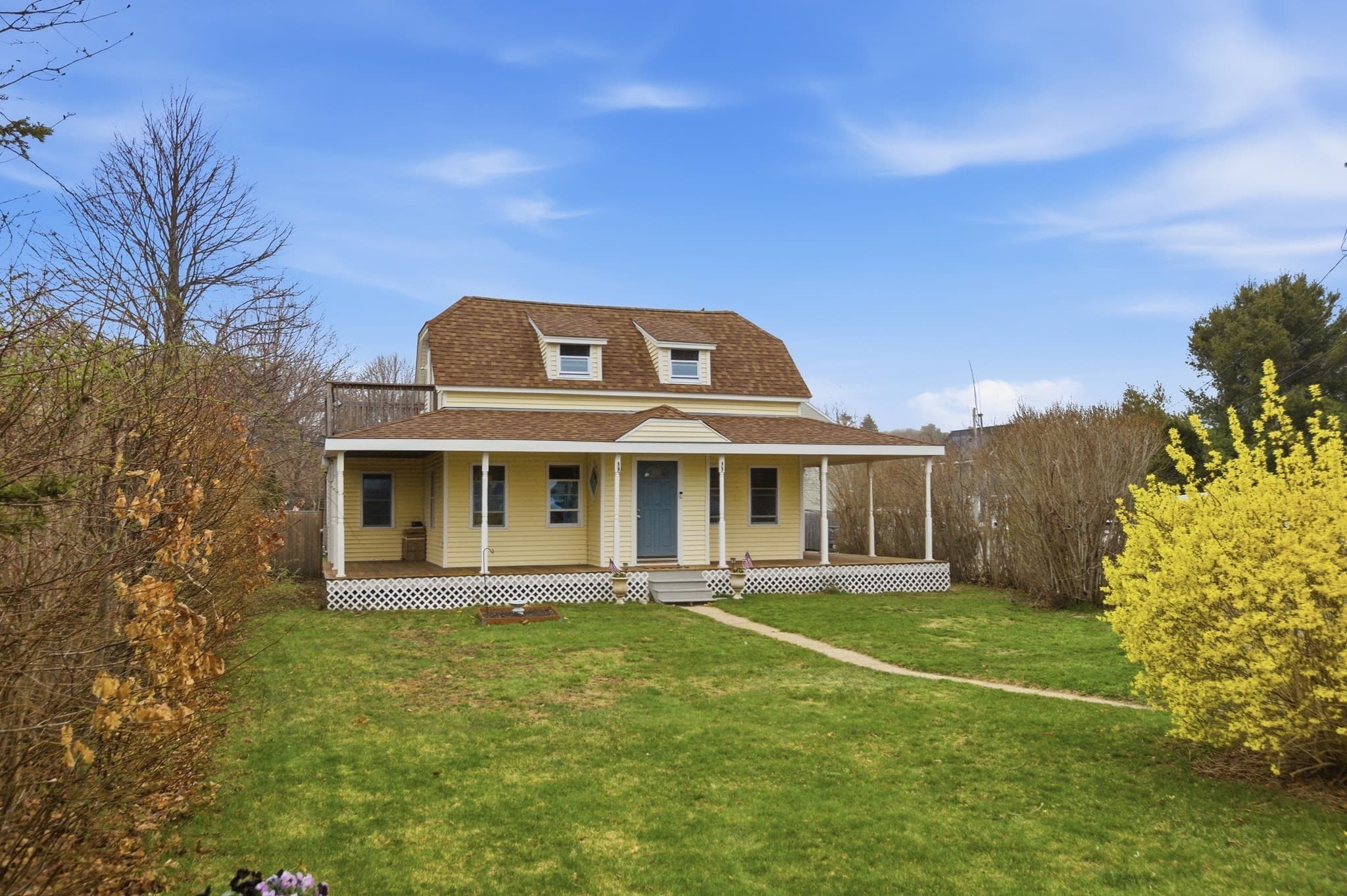 Single Family Residence at 13 Harrison Ave, Bourne MA 02532, photo 2 of 31