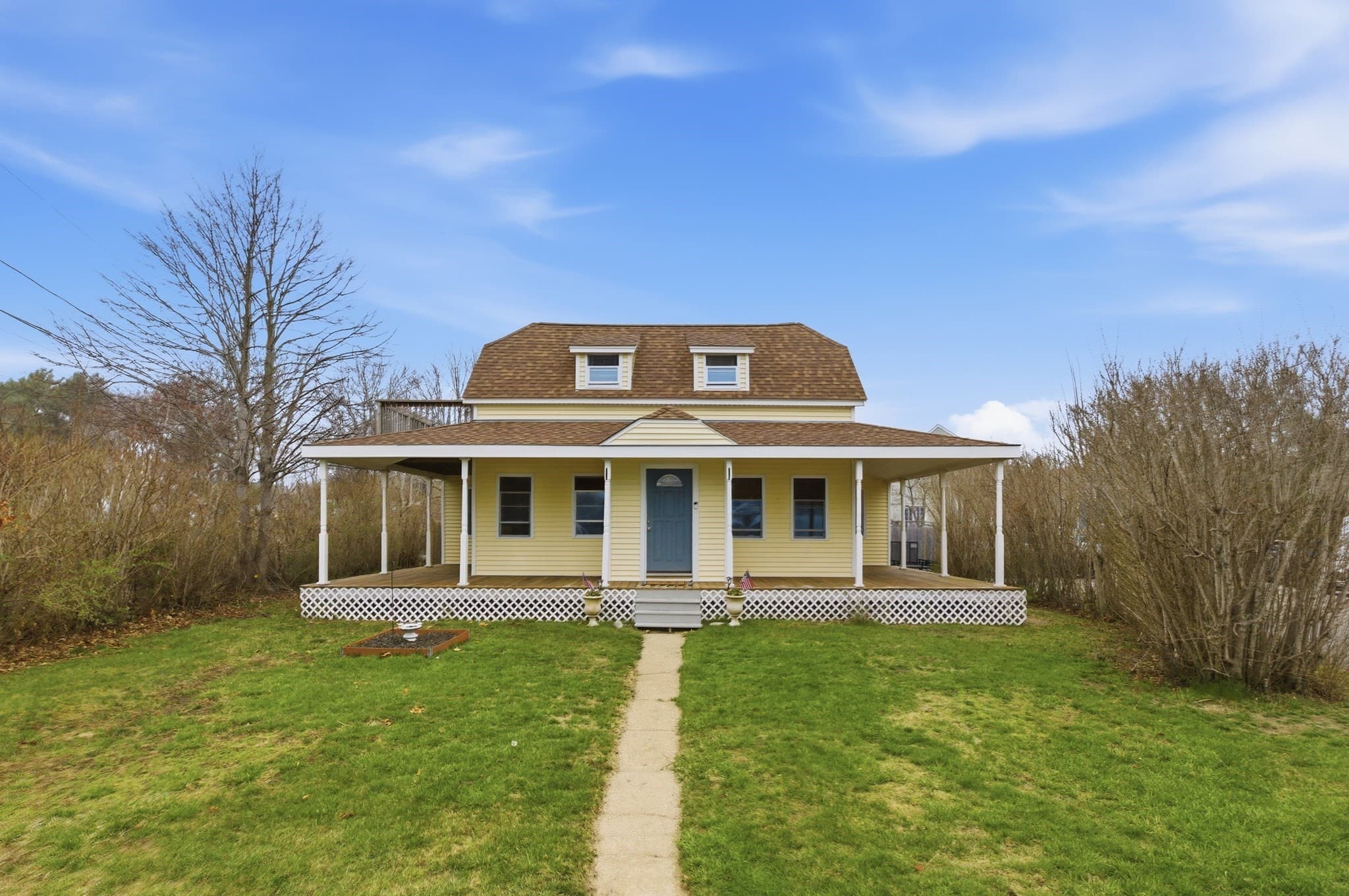 13 Harrison Ave, Bourne MA 02532