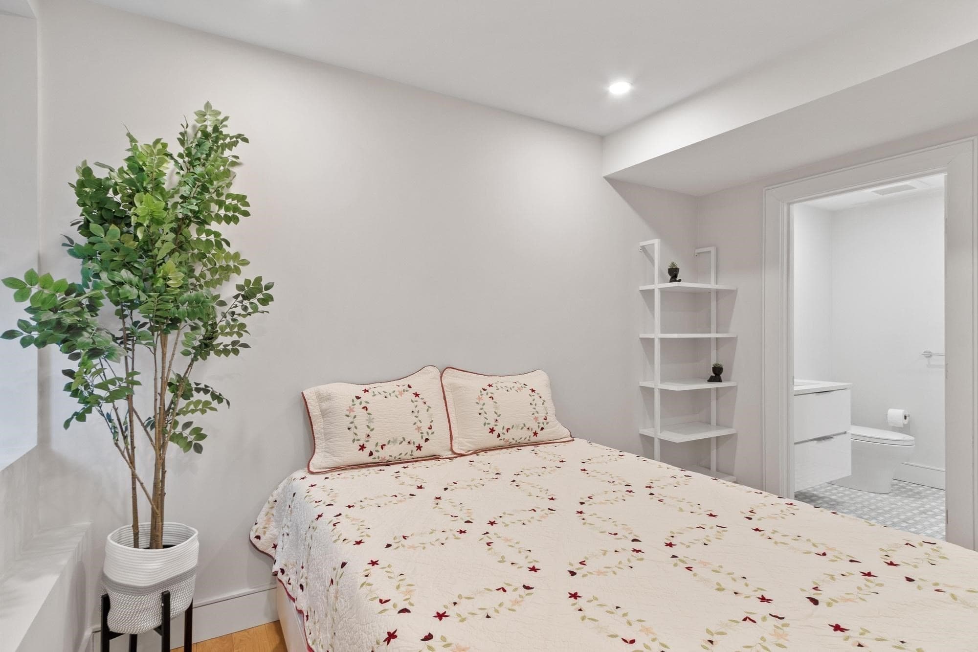 Condominium at 38 Englewood Ave # 1, Boston MA 02135, photo 13 of 25