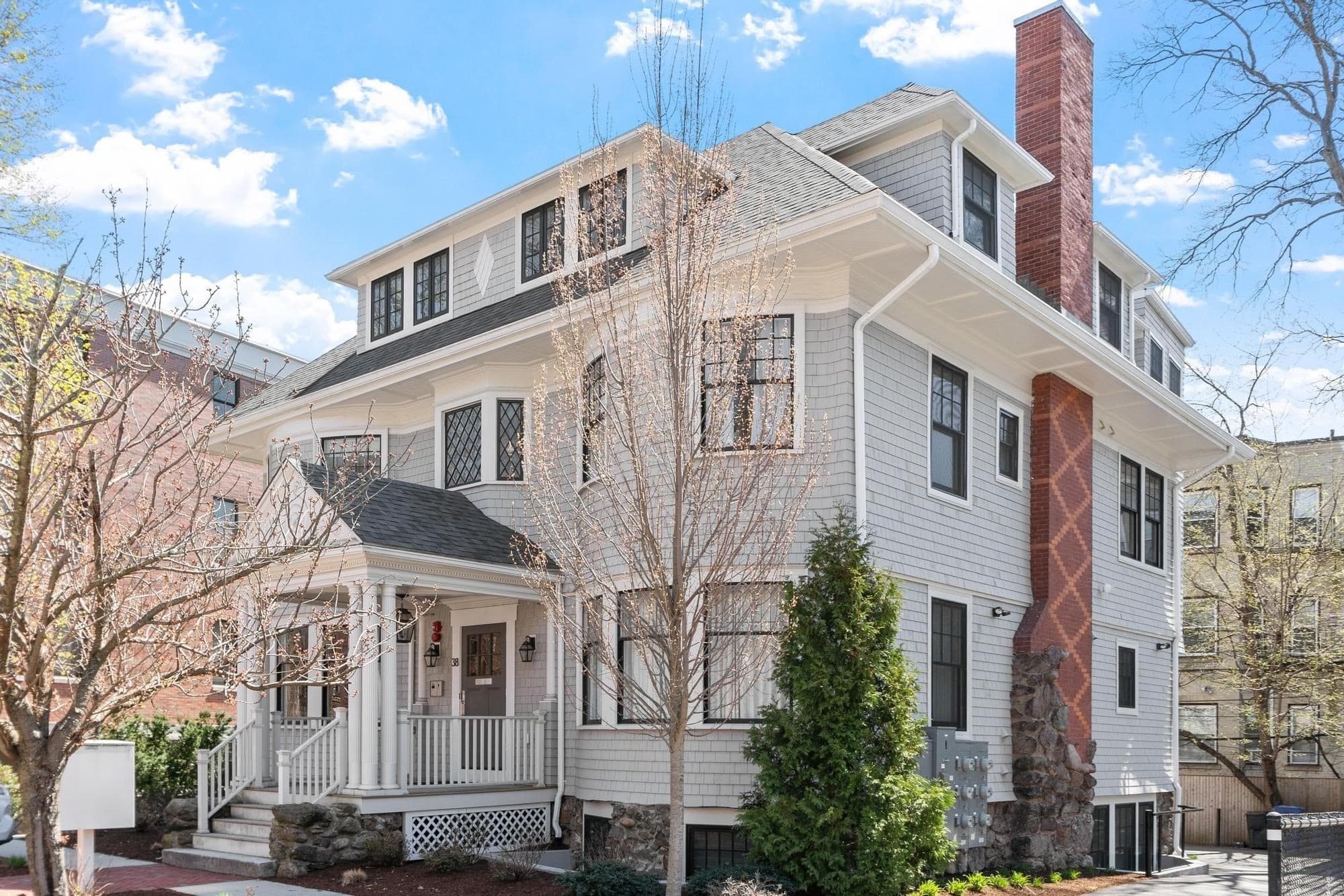 38 Englewood Ave # 1, Boston MA 02135