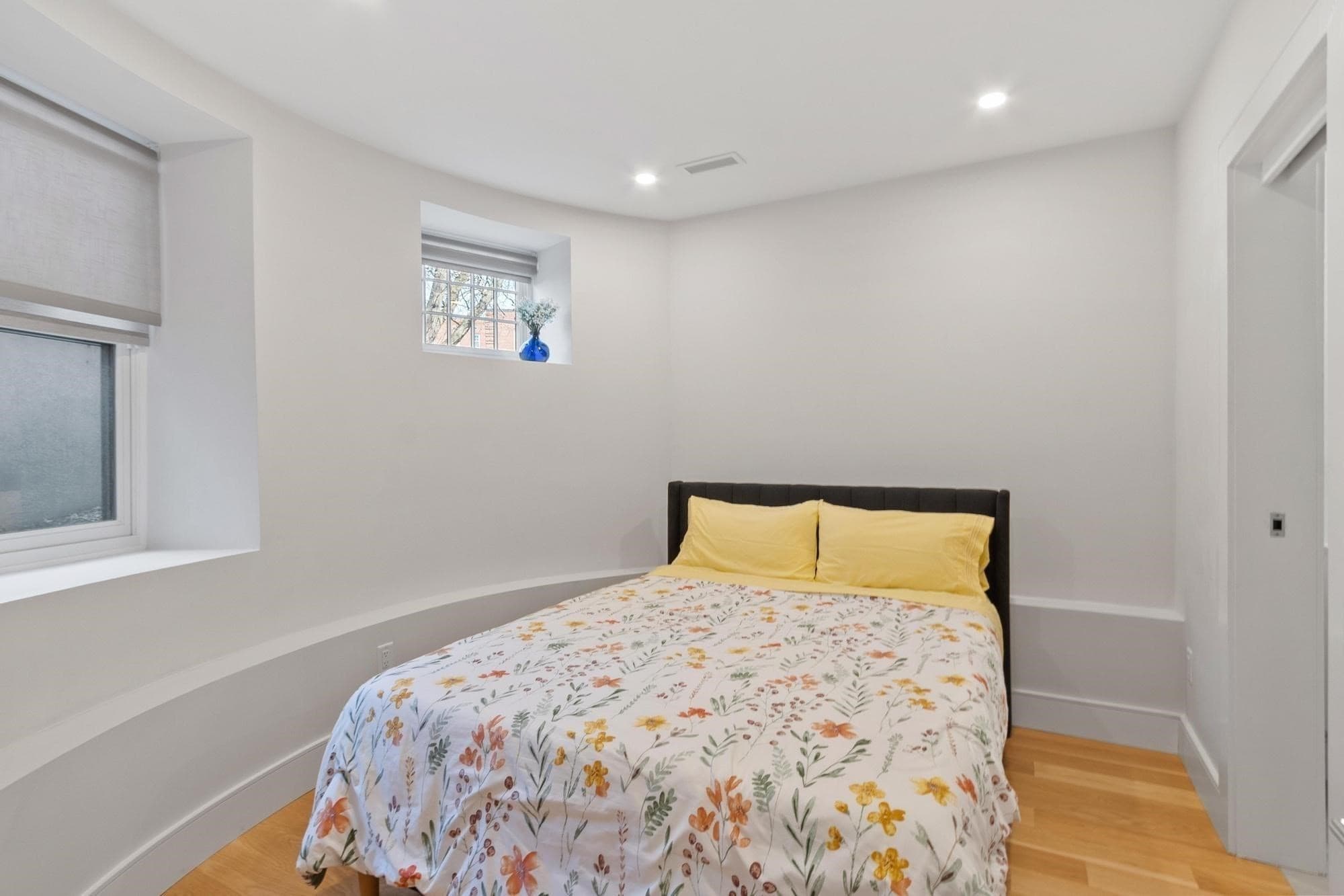 Condominium at 38 Englewood Ave # 1, Boston MA 02135, photo 19 of 25