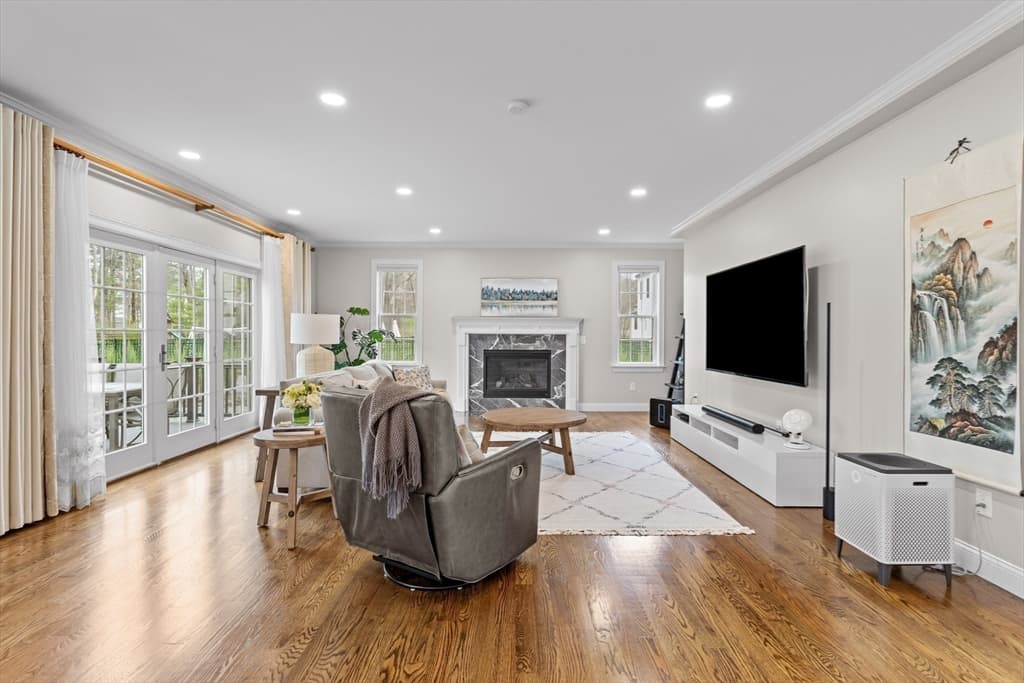 Single Family Residence at 14 Charles St, North Reading MA 01864, North Reading, photo 8 of 42