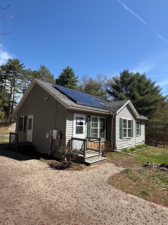 17 Forcier, Jaffrey NH 03452