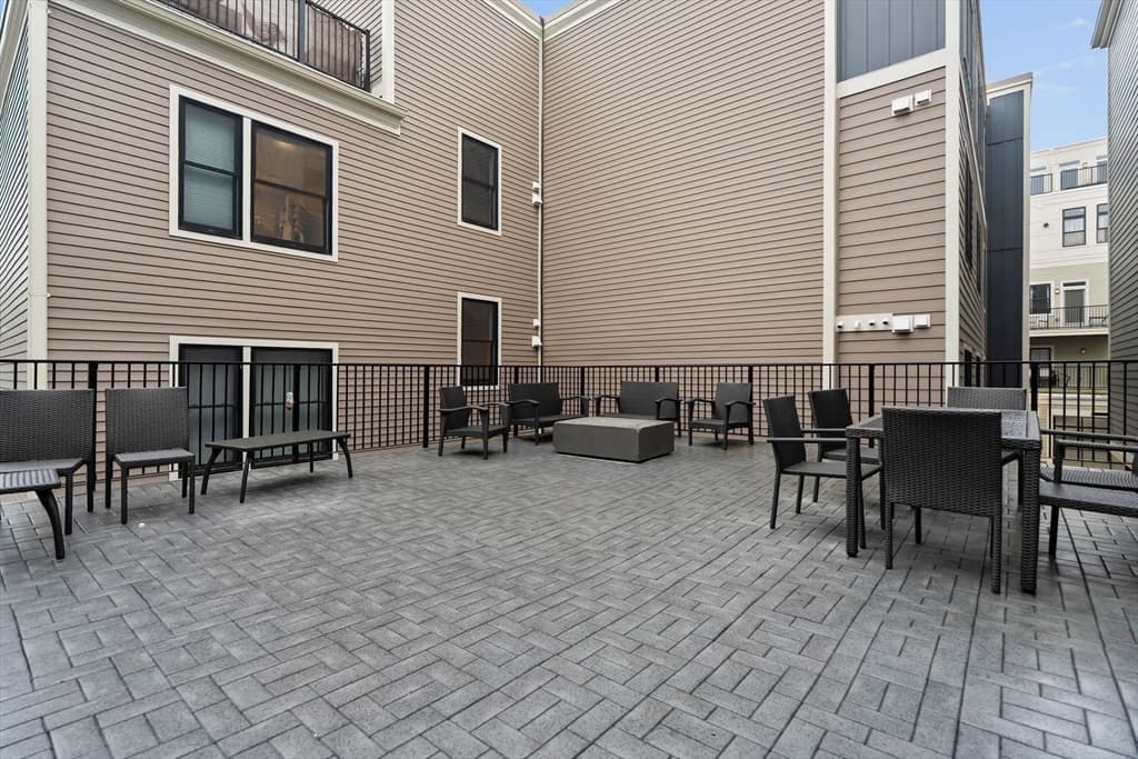 Condominium at 150 W Broadway # 203, Boston MA 02127, photo 15 of 17