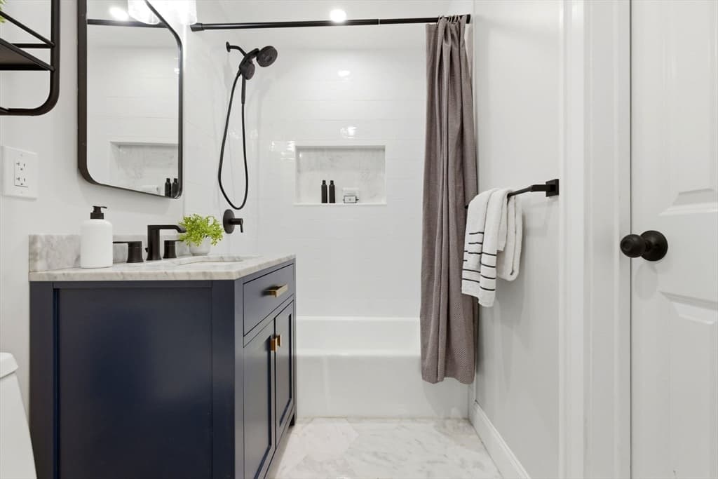 Condominium at 36 Worcester Sq # 1, Boston MA 02118, photo 15 of 21
