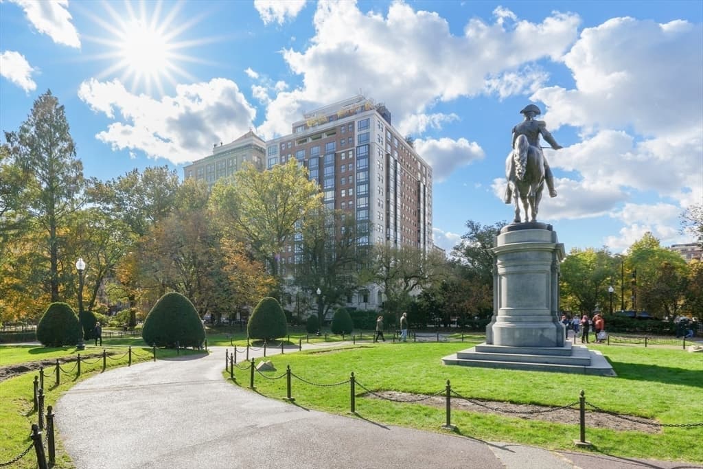 2 Commonwealth Avenue # 4, Boston MA 02116 photo 31