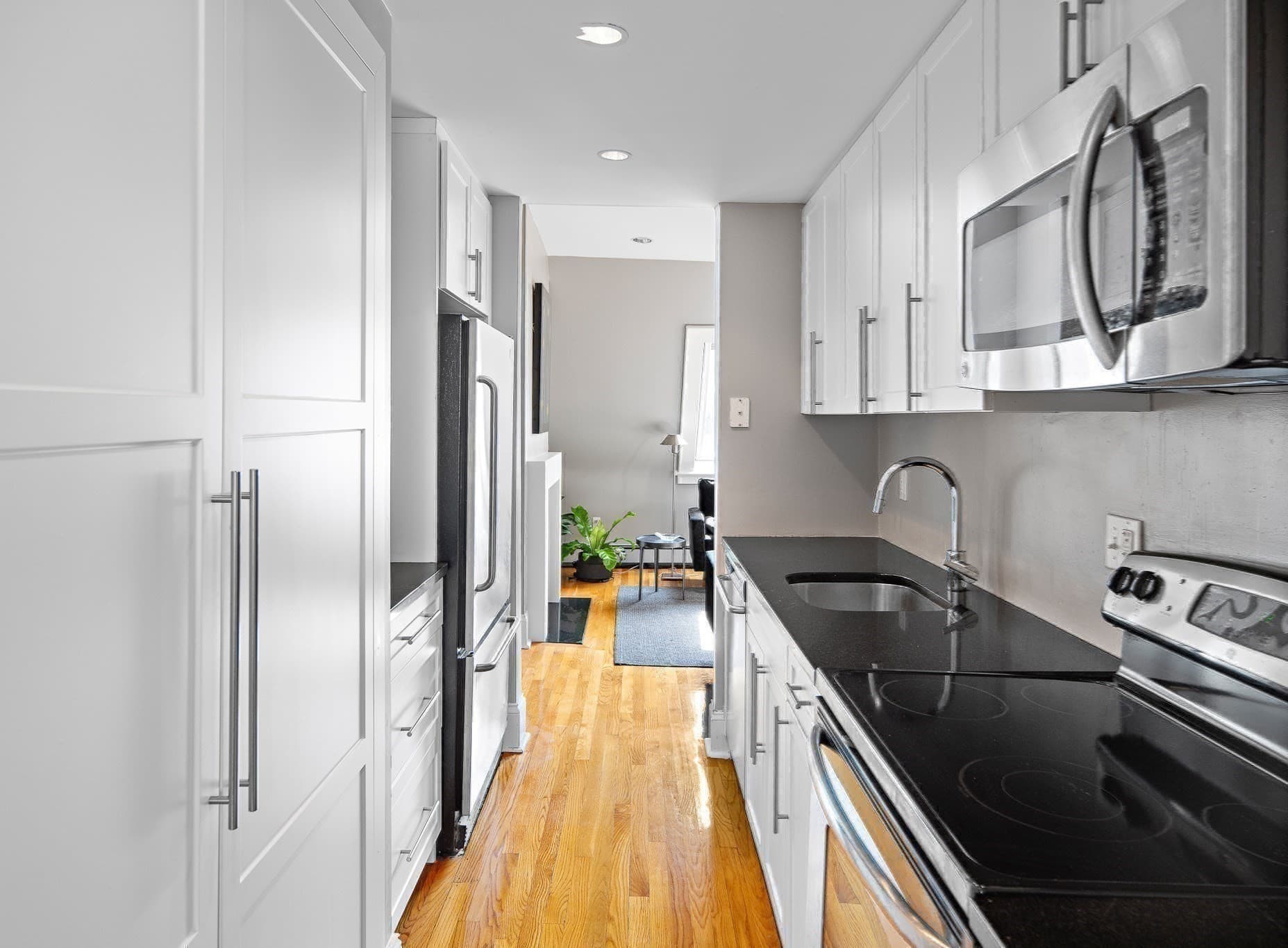 Condominium at 27 E Springfield St # 3, Boston MA 02118, photo 8 of 27