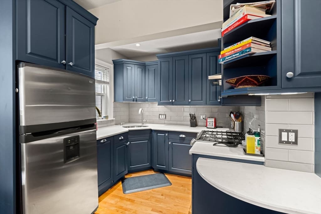 166 Boston Street # 2, Boston MA 02125
