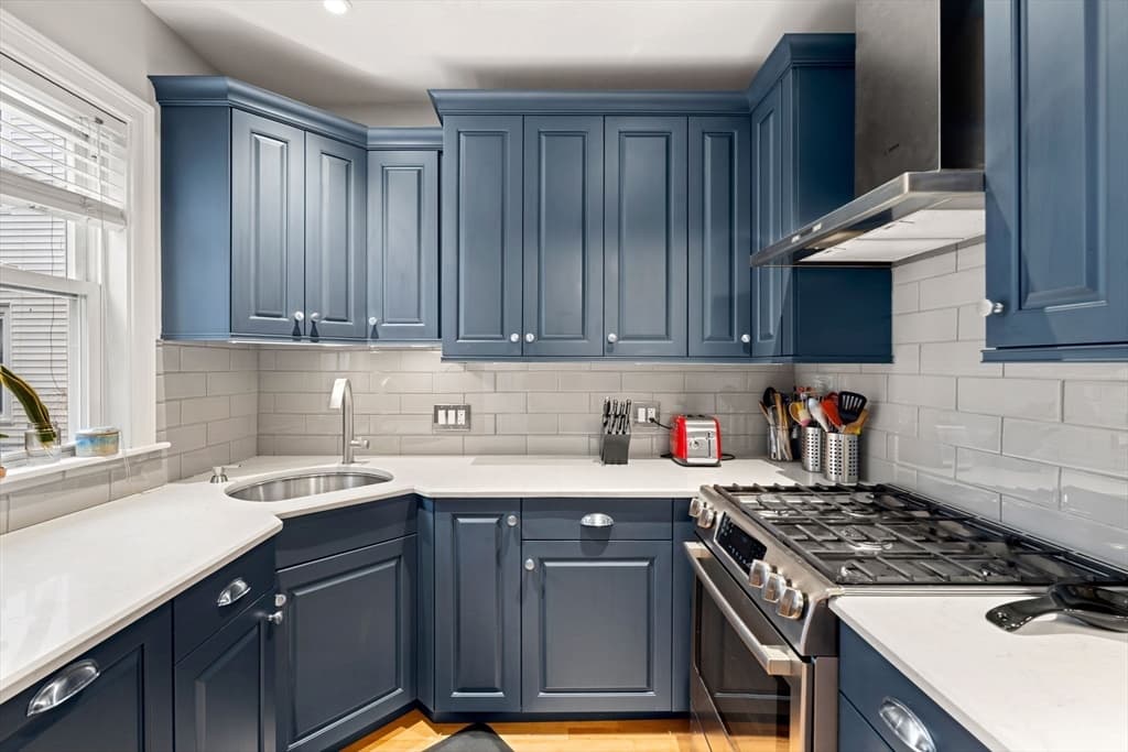 Condominium at 166 Boston Street # 2, Boston MA 02125, photo 4 of 25