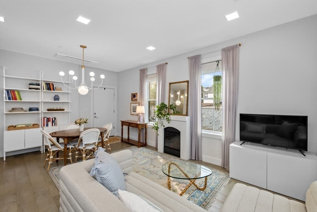 24 Rush St # C, Somerville MA 02145 photo 5