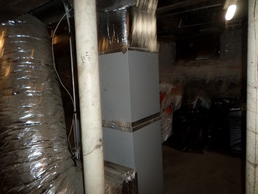 3 Family at 139 Hawthorne St, Chelsea MA 02150, Chelsea, photo 16 of 17