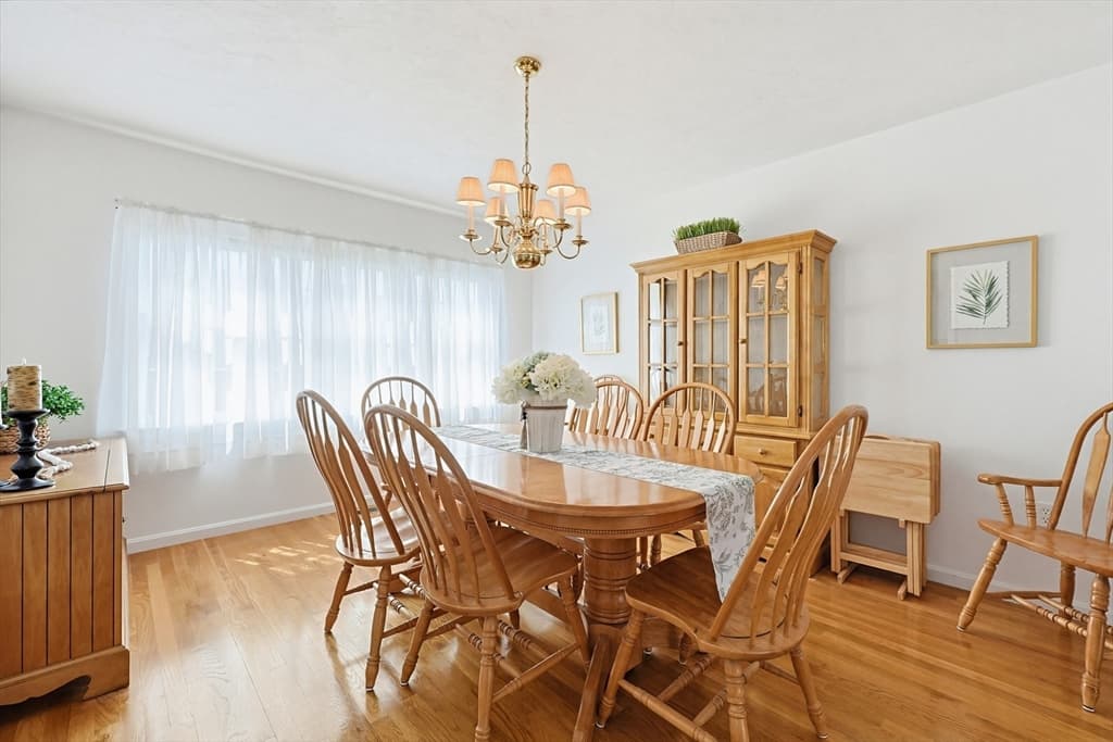 Condominium at 8 Aspen Way # 8, Franklin MA 02038, photo 13 of 41