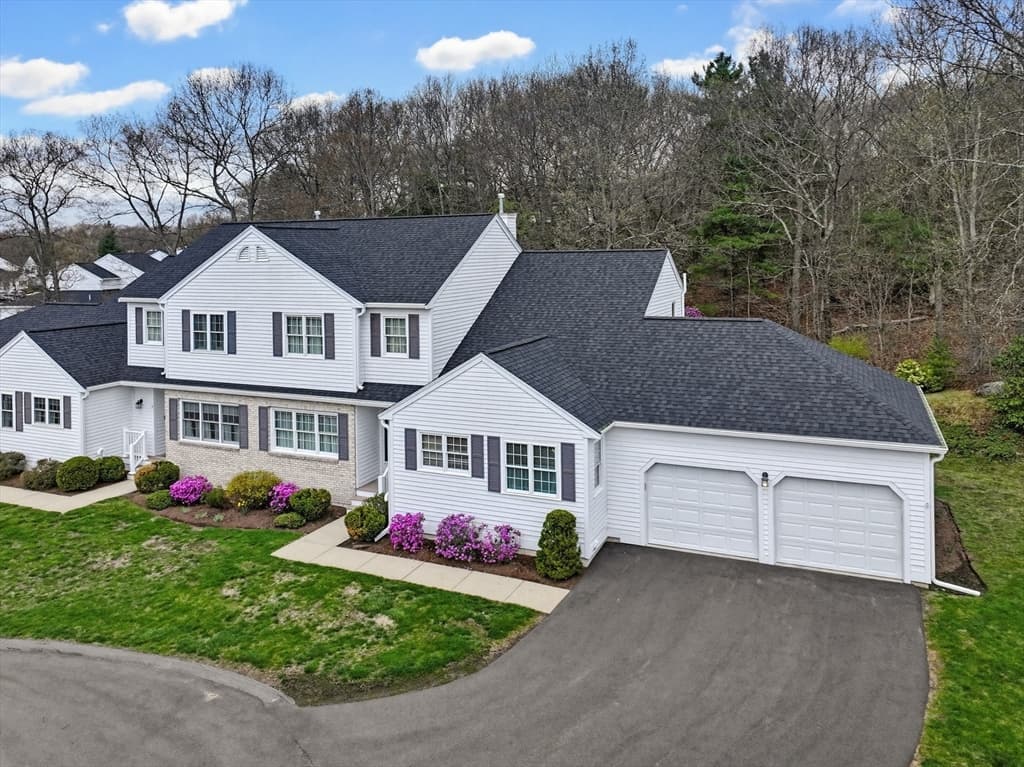 Condominium at 8 Aspen Way # 8, Franklin MA 02038, photo 38 of 41