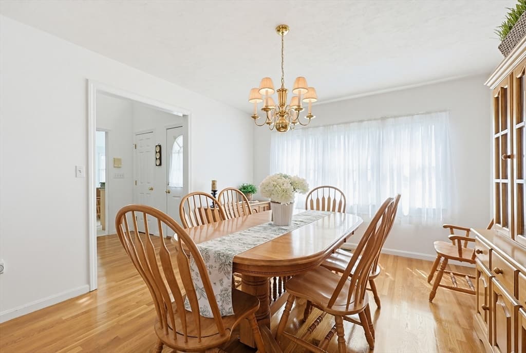 Condominium at 8 Aspen Way # 8, Franklin MA 02038, photo 15 of 41