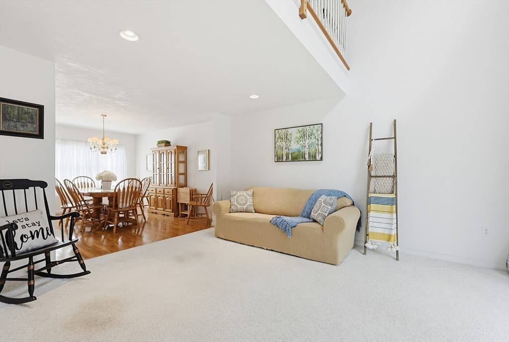 Condominium at 8 Aspen Way # 8, Franklin MA 02038, photo 19 of 41
