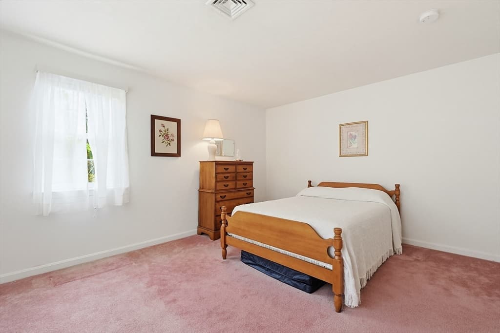 Condominium at 8 Aspen Way # 8, Franklin MA 02038, photo 31 of 41