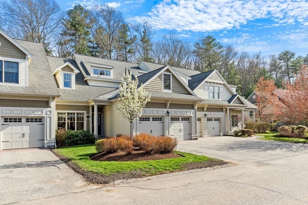 Condominium at 30 Nobscot Road # 2, Sudbury MA 01776, photo 5 of 37