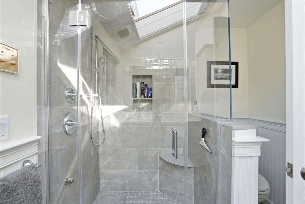 Single Family Residence at 112 River Rd, Hanover MA 02339, photo 17 of 41