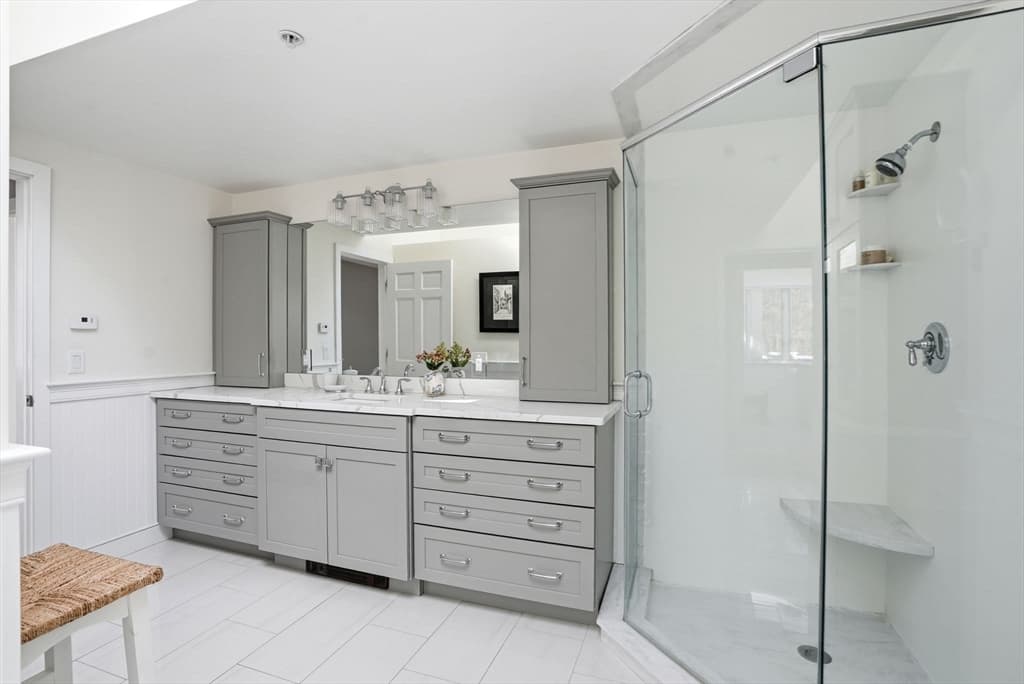 Single Family Residence at 112 River Rd, Hanover MA 02339, photo 15 of 41
