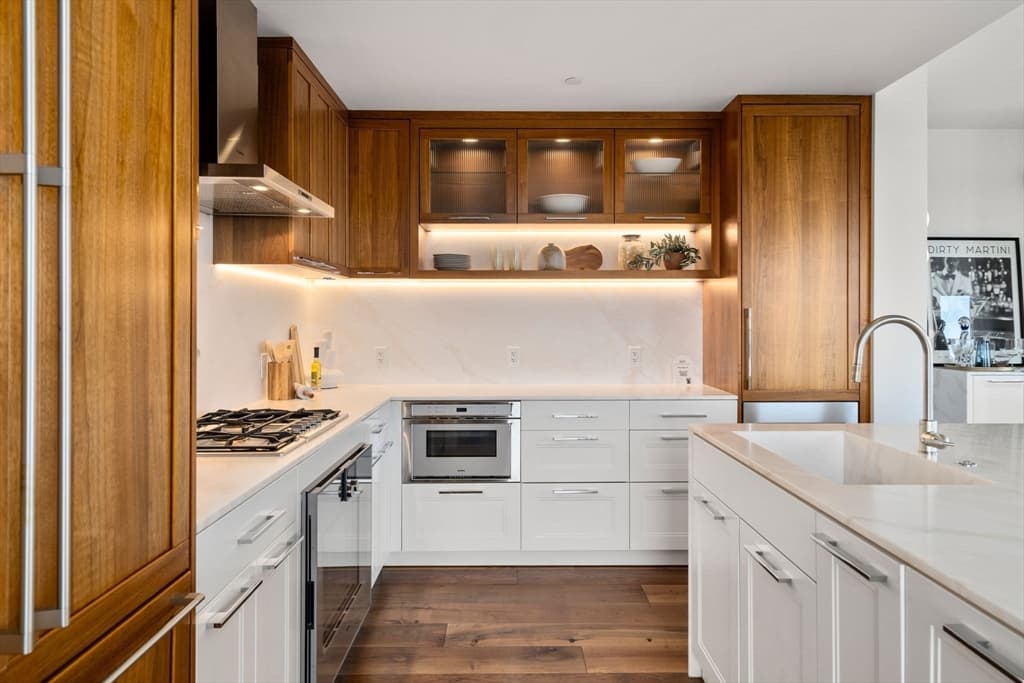 Condominium at 300 Pier 4 Blvd # 6D, Boston MA 02110, photo 6 of 41
