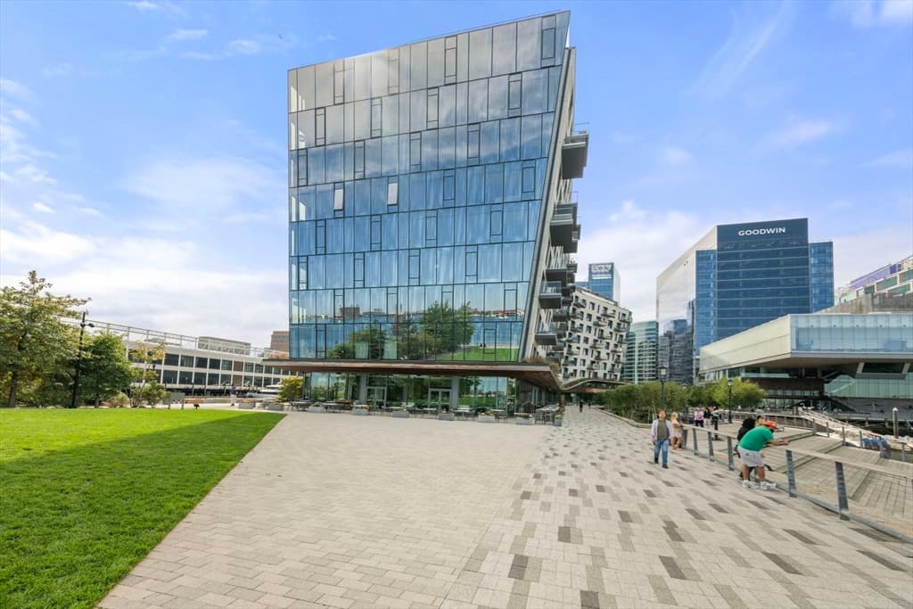 Condominium at 300 Pier 4 Blvd # 6D, Boston MA 02110, photo 32 of 41