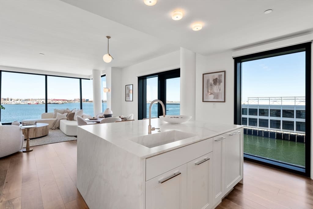 Condominium at 300 Pier 4 Blvd # 6D, Boston MA 02110, photo 9 of 41