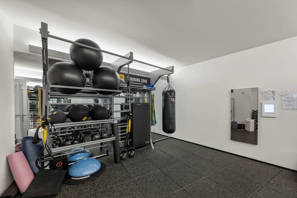 Condominium at 300 Pier 4 Blvd # 6D, Boston MA 02110, photo 38 of 41