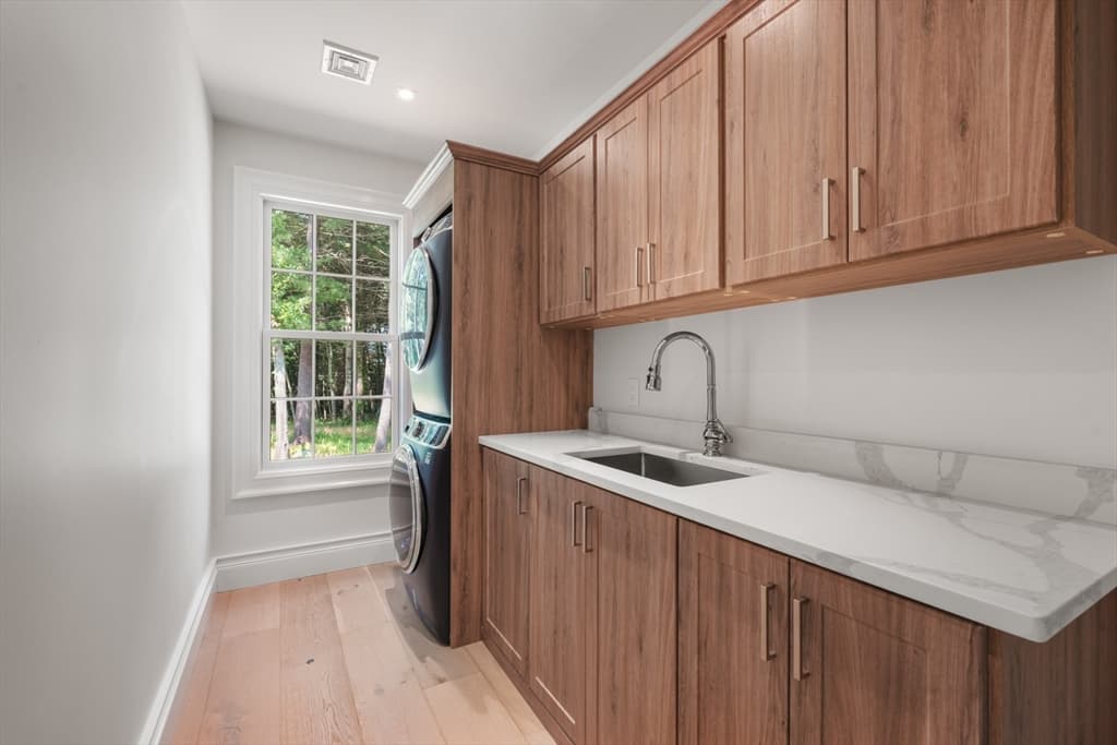 Single Family Residence at 252 Winter Street, Norwell MA 02061, Norwell, photo 21 of 40