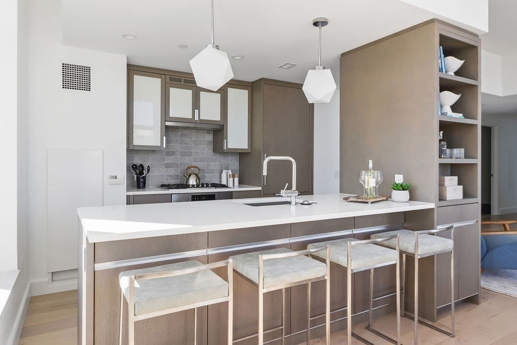 Condominium at 100 Lovejoy Wharf, Boston MA 02114, photo 6 of 31