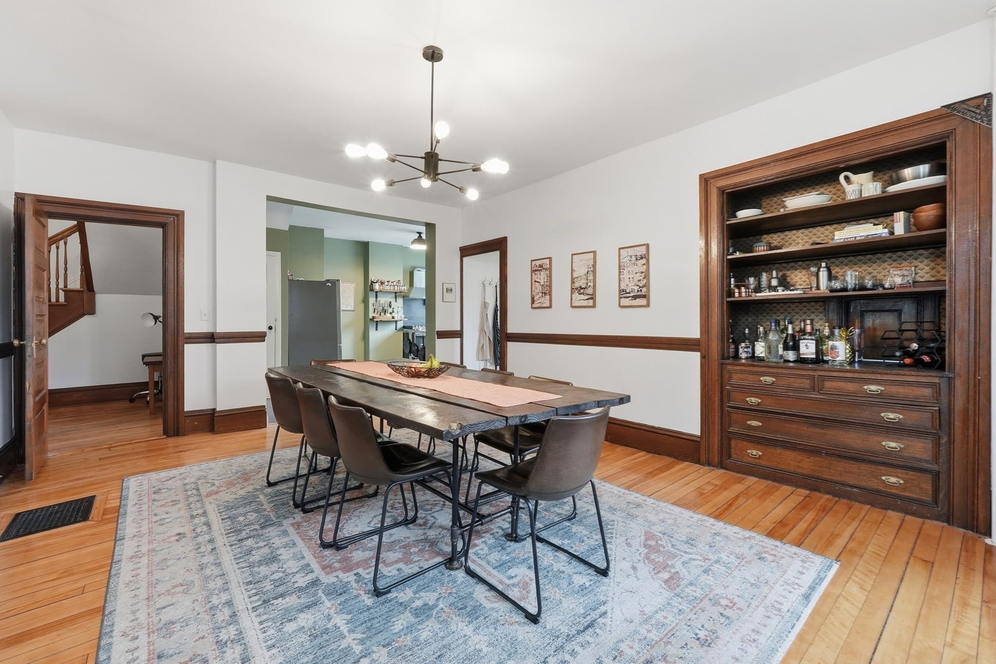 Single Family Residence at 8 Westland St, Worcester MA 01602, photo 8 of 40