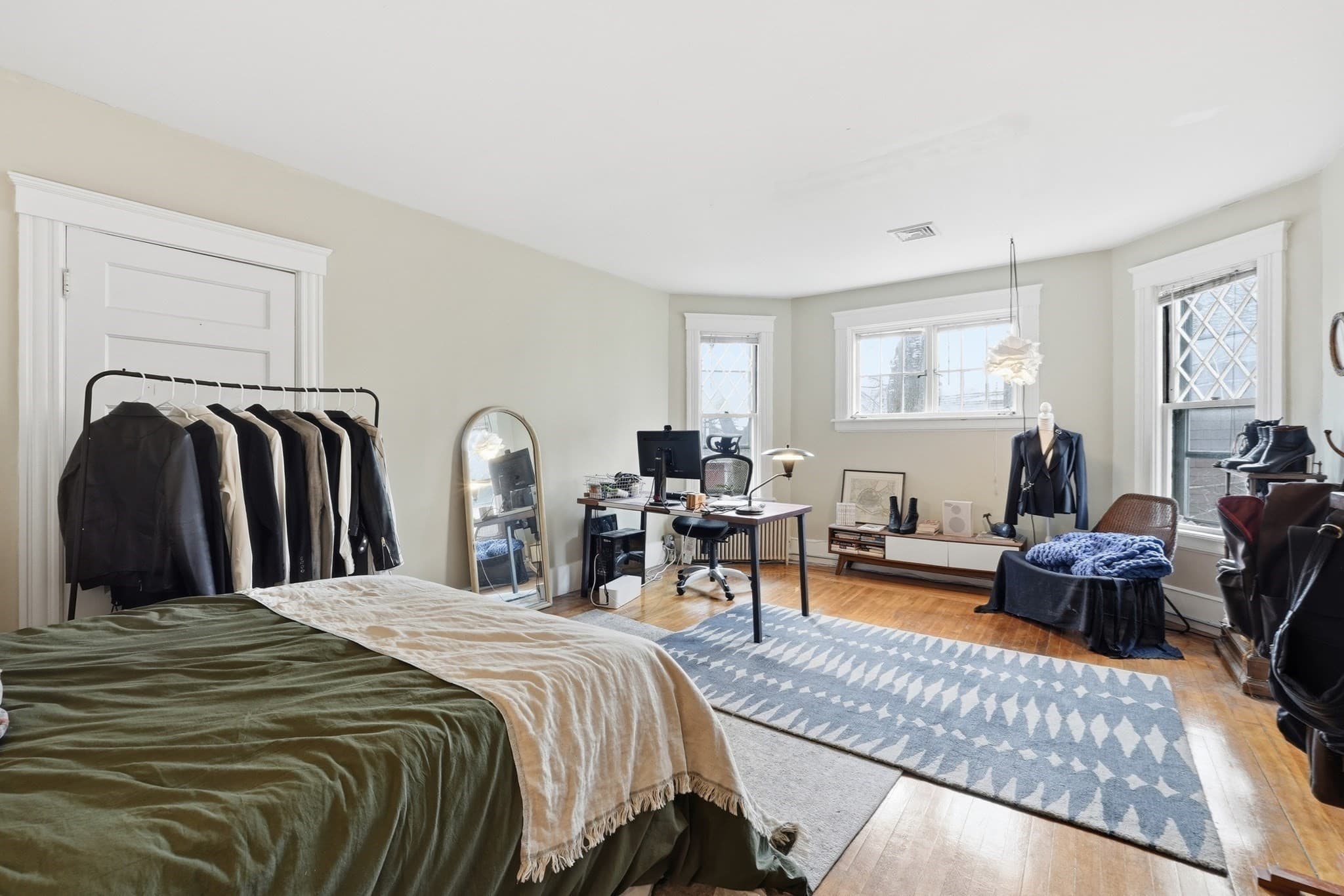 Single Family Residence at 8 Westland St, Worcester MA 01602, photo 21 of 40