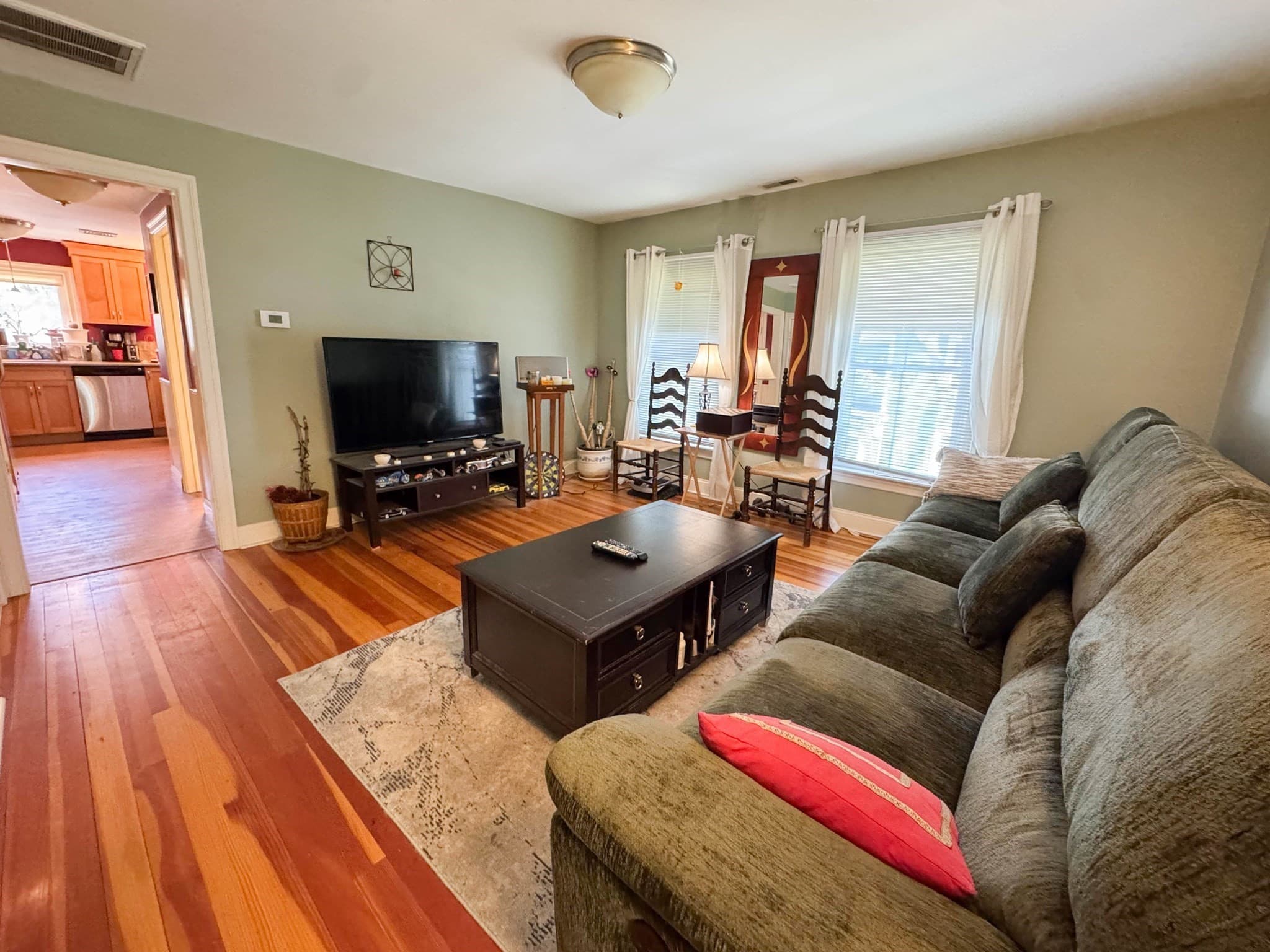 3 Family at 81-83 South Rd, Bedford MA 01730, photo 2 of 19