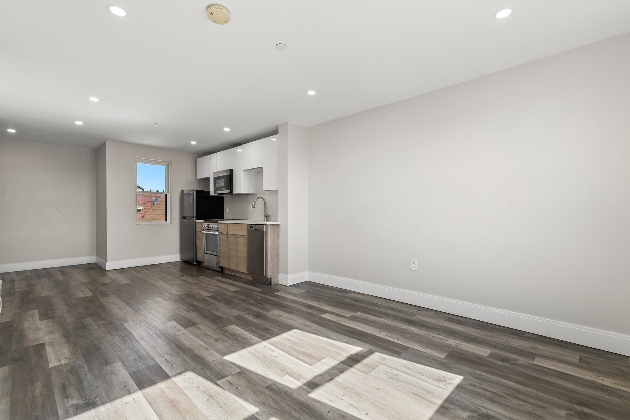 5-9 Family at 81 Chelsea St, Everett MA 02149, Everett, photo 22 of 23