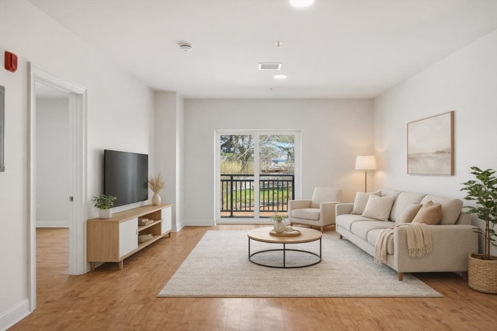 10 Franklin Ave., # 105, Revere MA 02151
