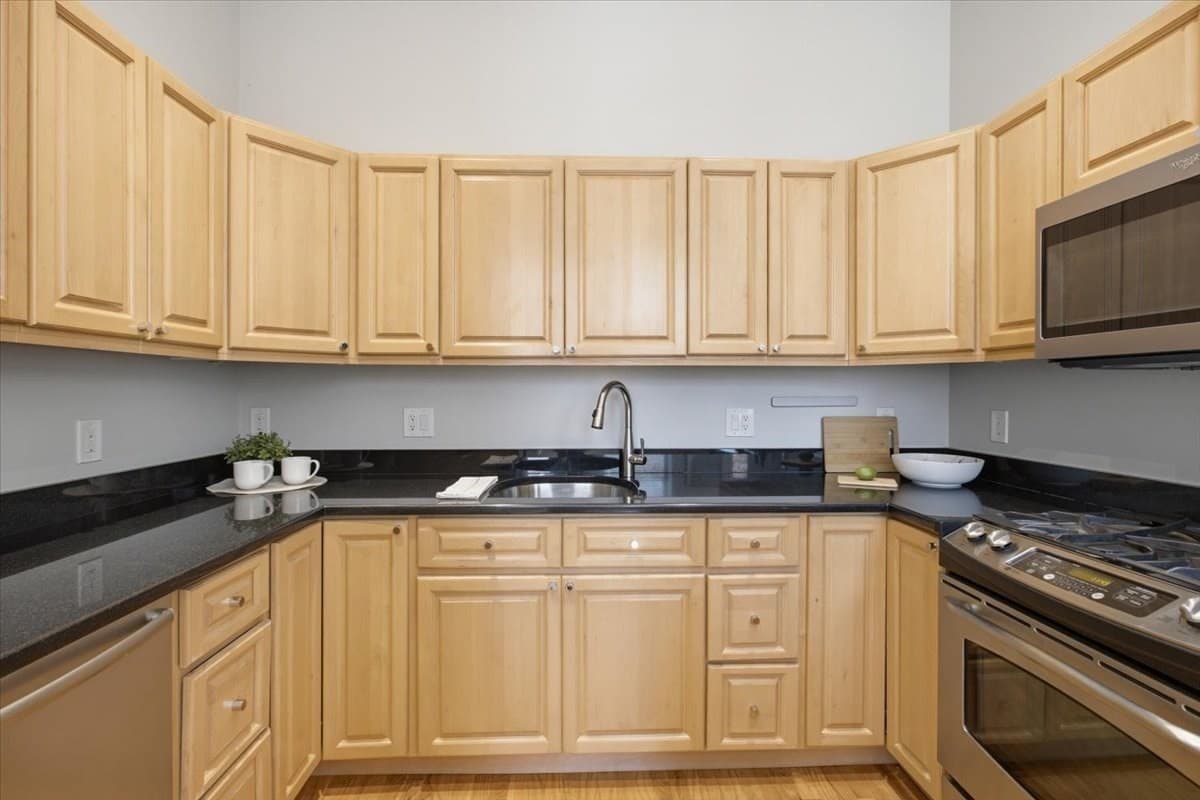 Condominium at 11 Wyman St # 2B, Boston MA 02130, photo 15 of 41