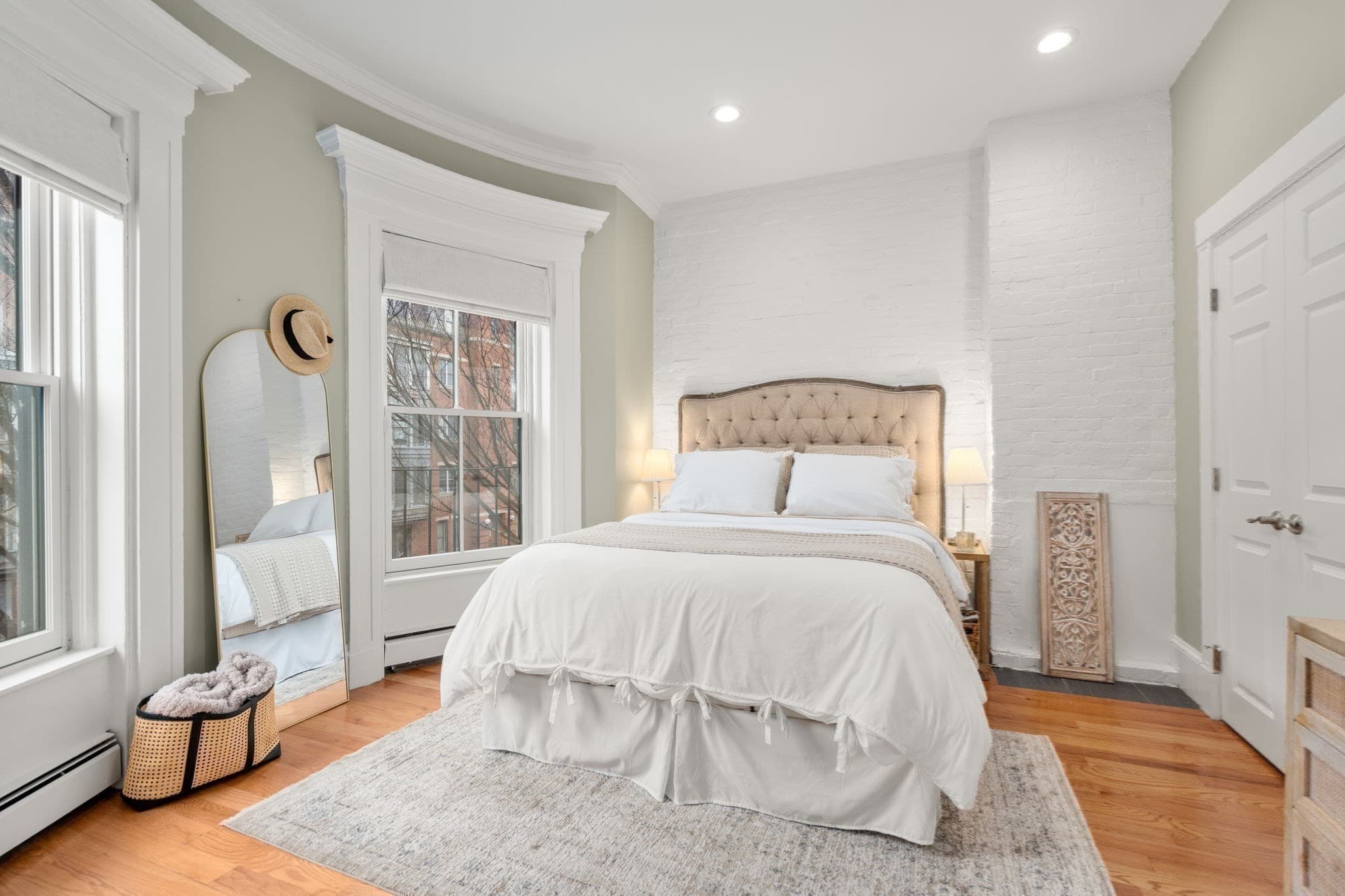 Condominium at 501 Shawmut Ave. # 3, Boston MA 02118, photo 4 of 14