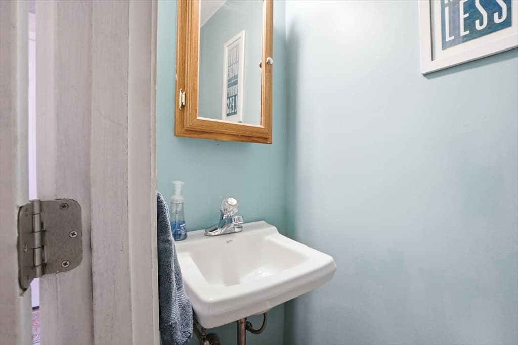 Condominium at 848 Plain St # 28, Marshfield MA 02050, Marshfield, photo 27 of 34