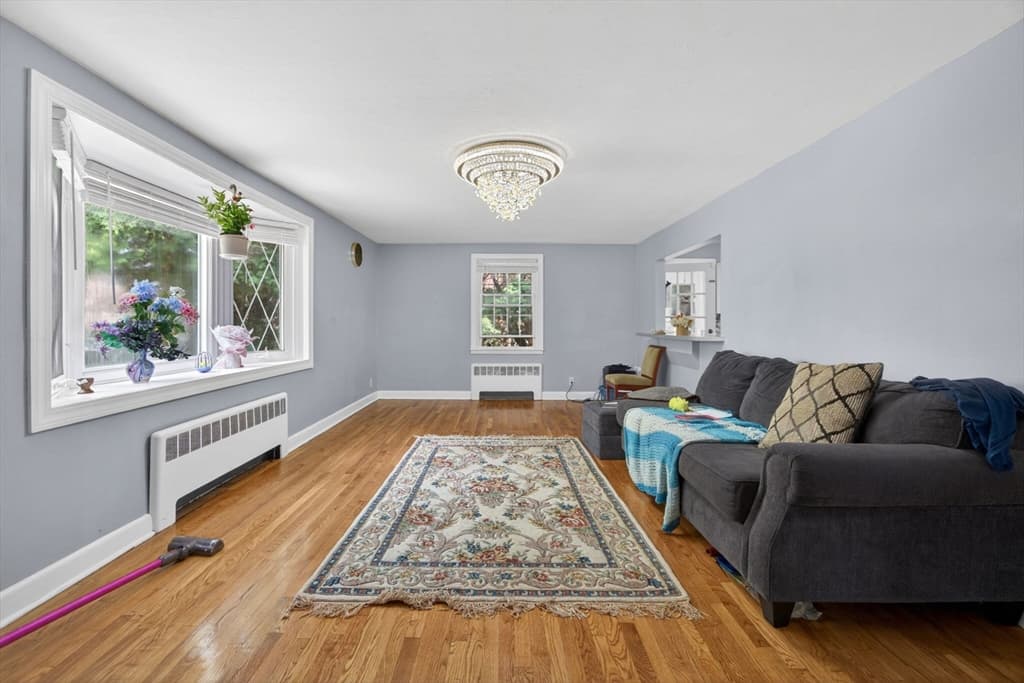 Single Family Residence at 26 Beulah St, Framingham MA 01701, photo 16 of 42