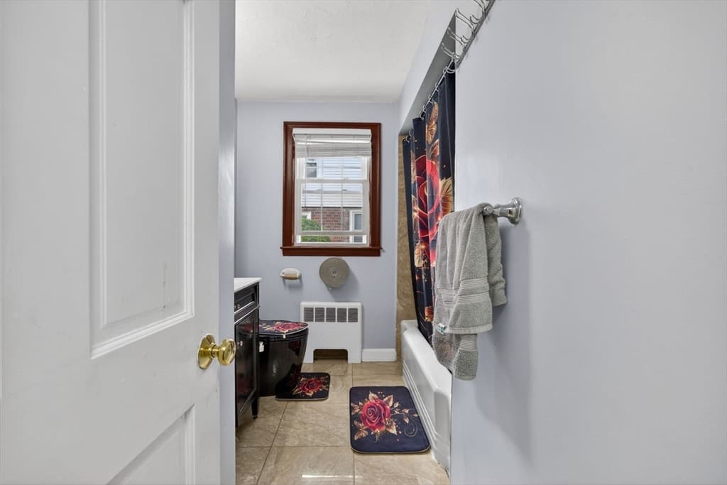 Single Family Residence at 26 Beulah St, Framingham MA 01701, photo 33 of 42