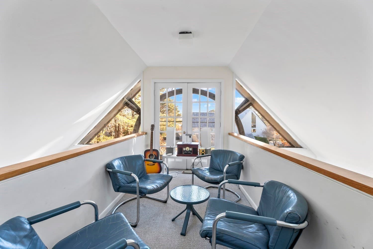 Single Family Residence at 22 Old Harbor Lane, Oak Bluffs MA 02557, photo 13 of 26