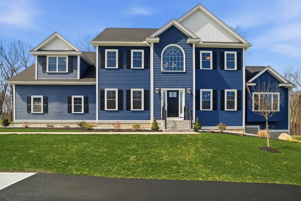 16 St Paul Lane Lot 20, Westford MA 01886