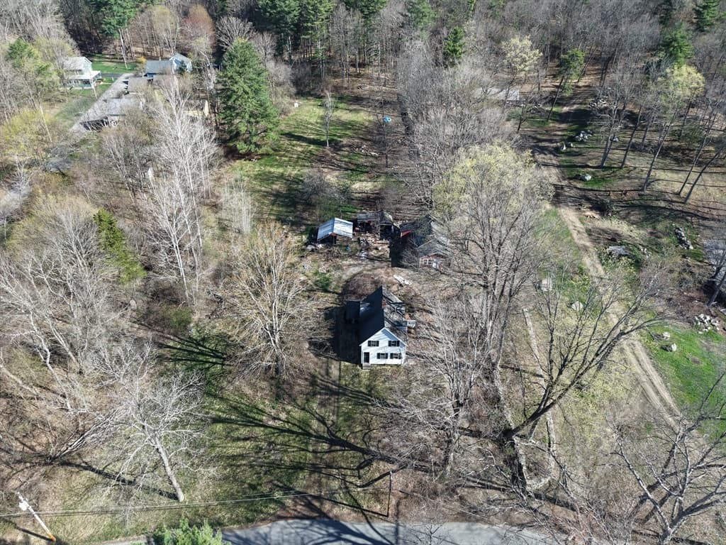 150 Kemp St, Groton MA 01450 photo 4