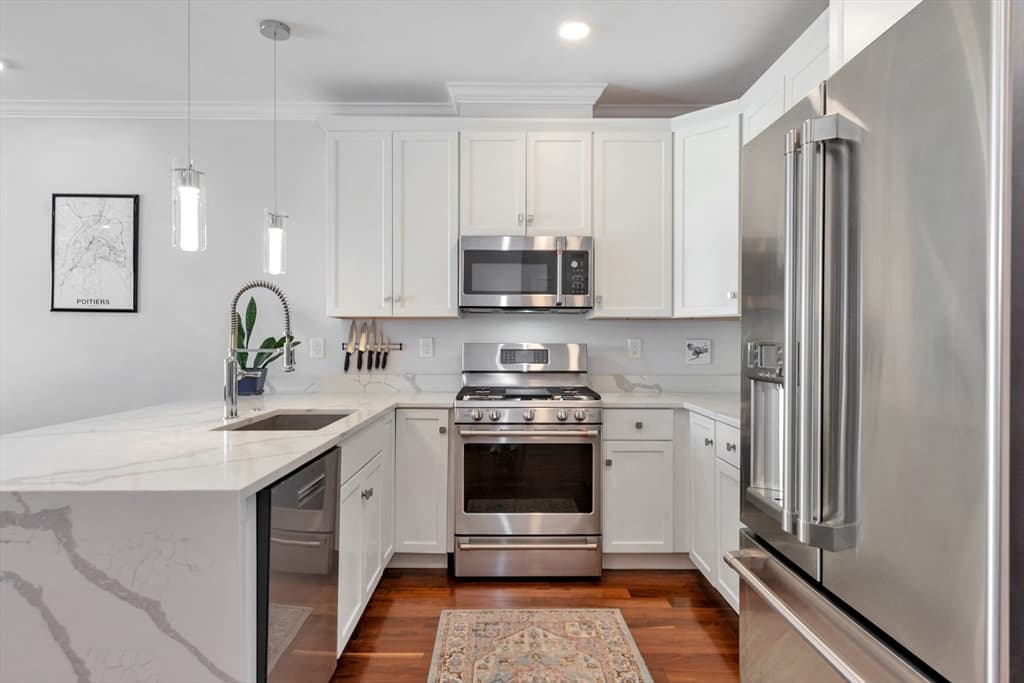519 Broadway # 407, Somerville MA 02145 photo 5